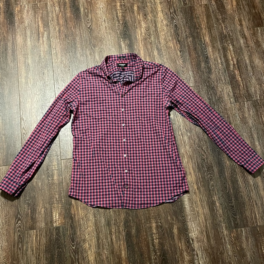 Express Men’s Red and Blue Plaid Button Down Dress Shirt / Size Large Tall